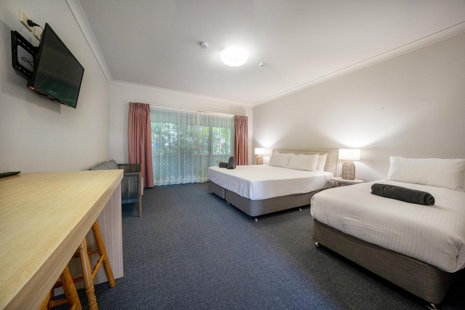 Coast Hotel *